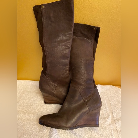 Franco Sarto, brown knee high, wedge boots! - Picture 4 of 4